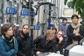 Studenten vor der Kulisse des hydraulischen Systems mit Wärmemengenzählern (15.10.2010)